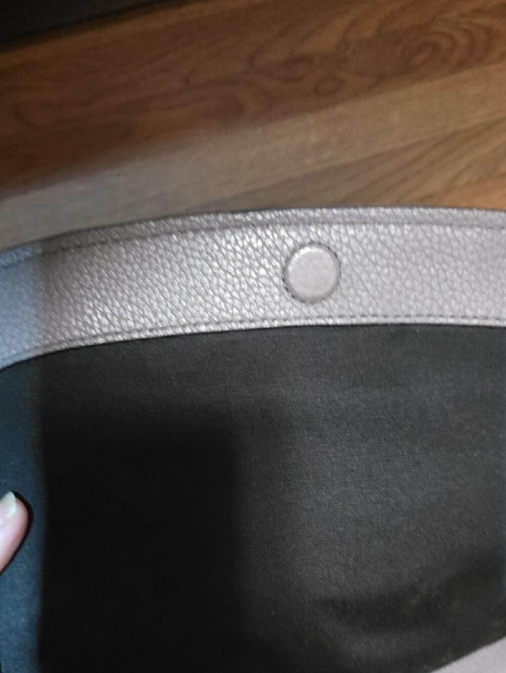 Marc Jacobs Pebbled Leather Crossbody Bag in Light Gray - Picture 8 of 11